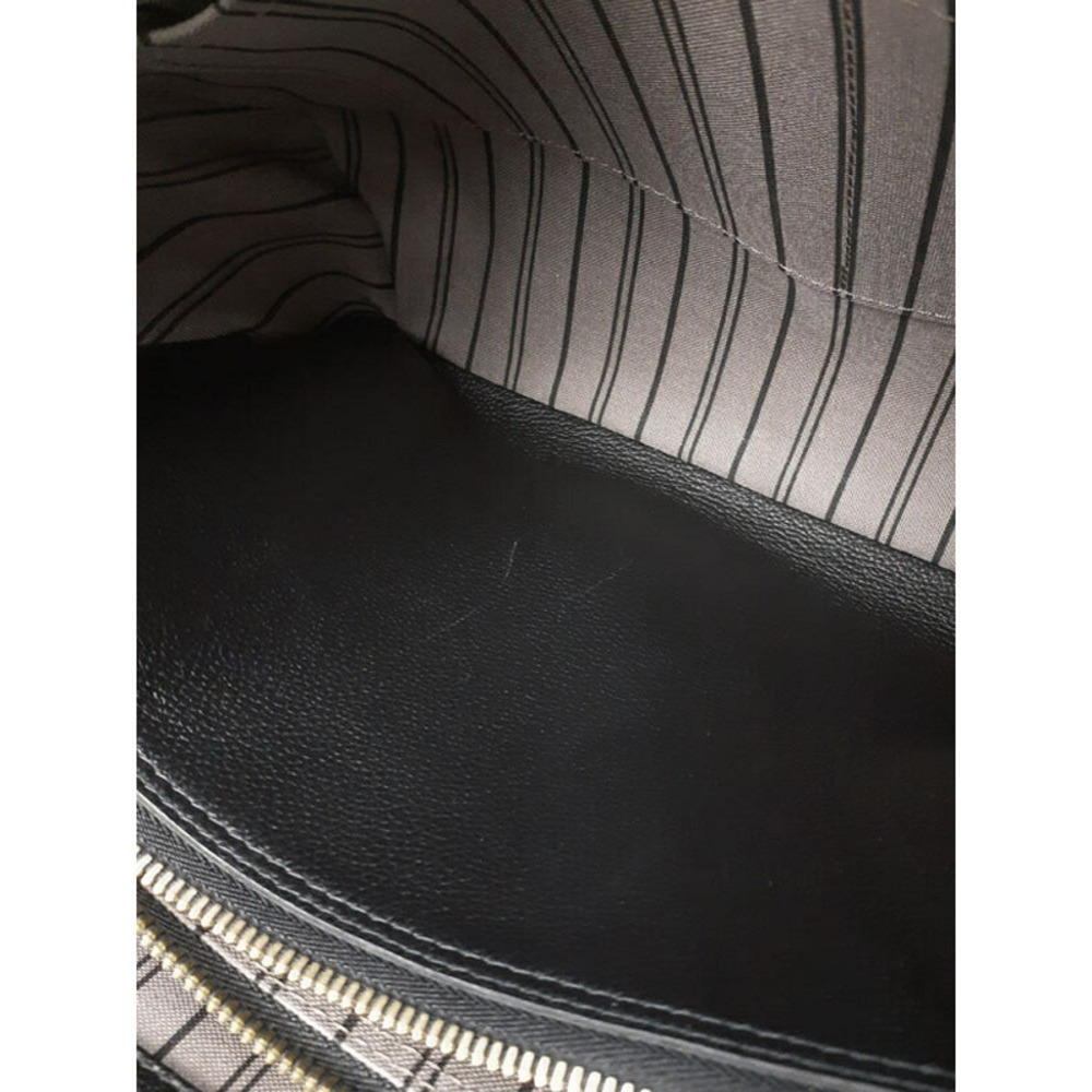 Louis Vuitton Empreinte Monogram Montaigne Bag - Picture 7 of 8